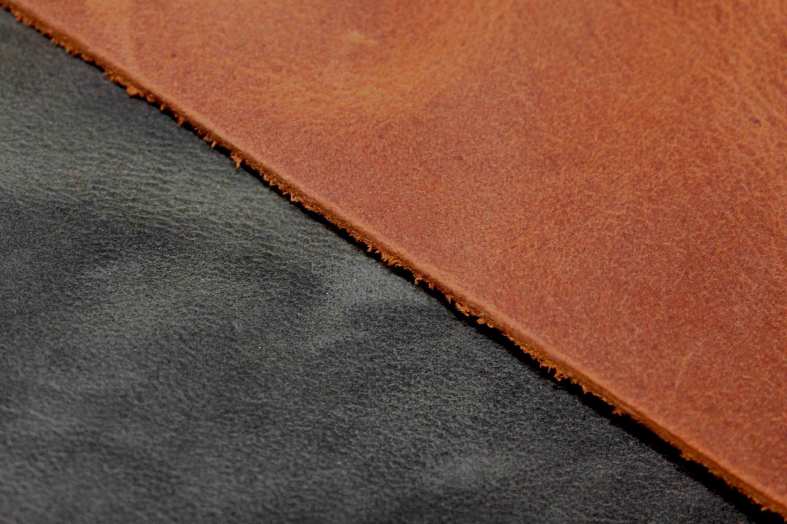Les Techniques de Tannage du Cuir : Un Guide Complet - L'artisan Cuir